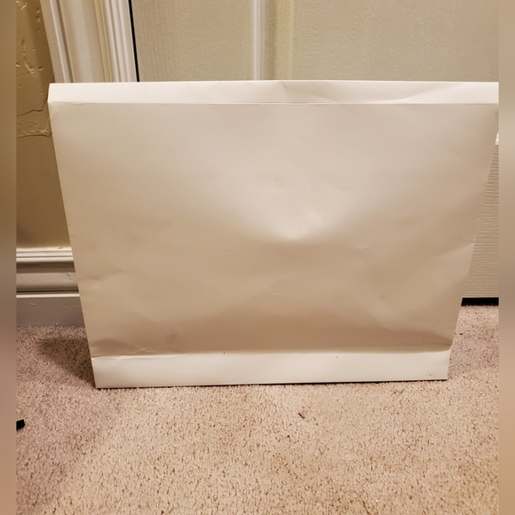 Authentic Chanel gift bag pouch - Picture 6 of 7